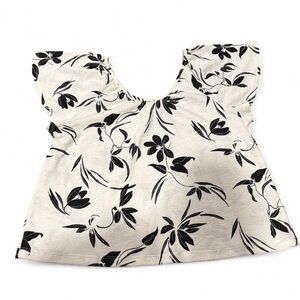 Banana Republic white blouse with black floral pattern. Size XS . Like New.